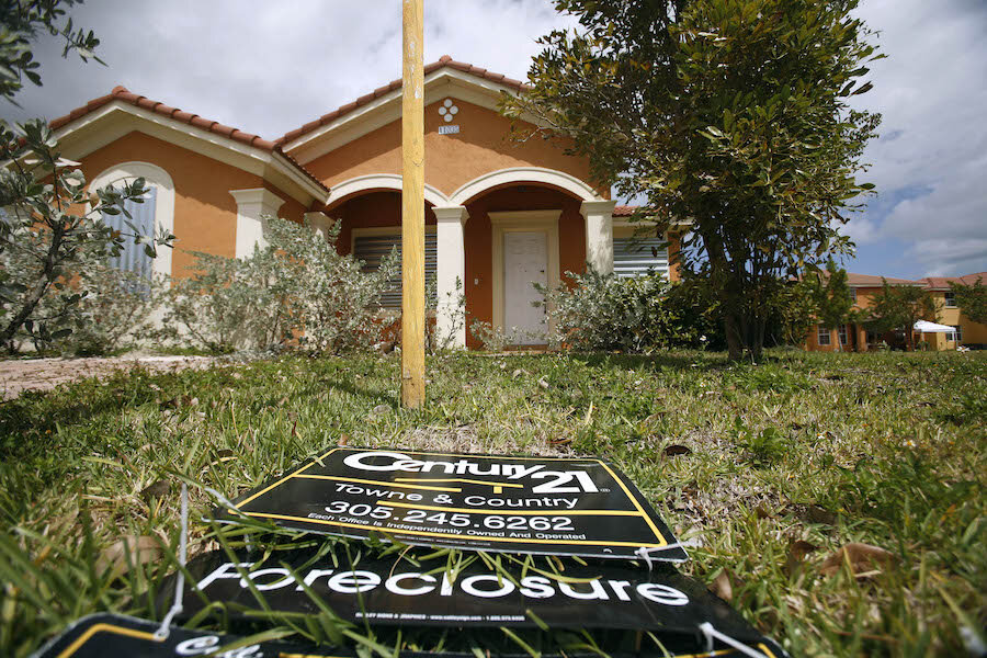 What to Know About Buying Foreclosed Homes